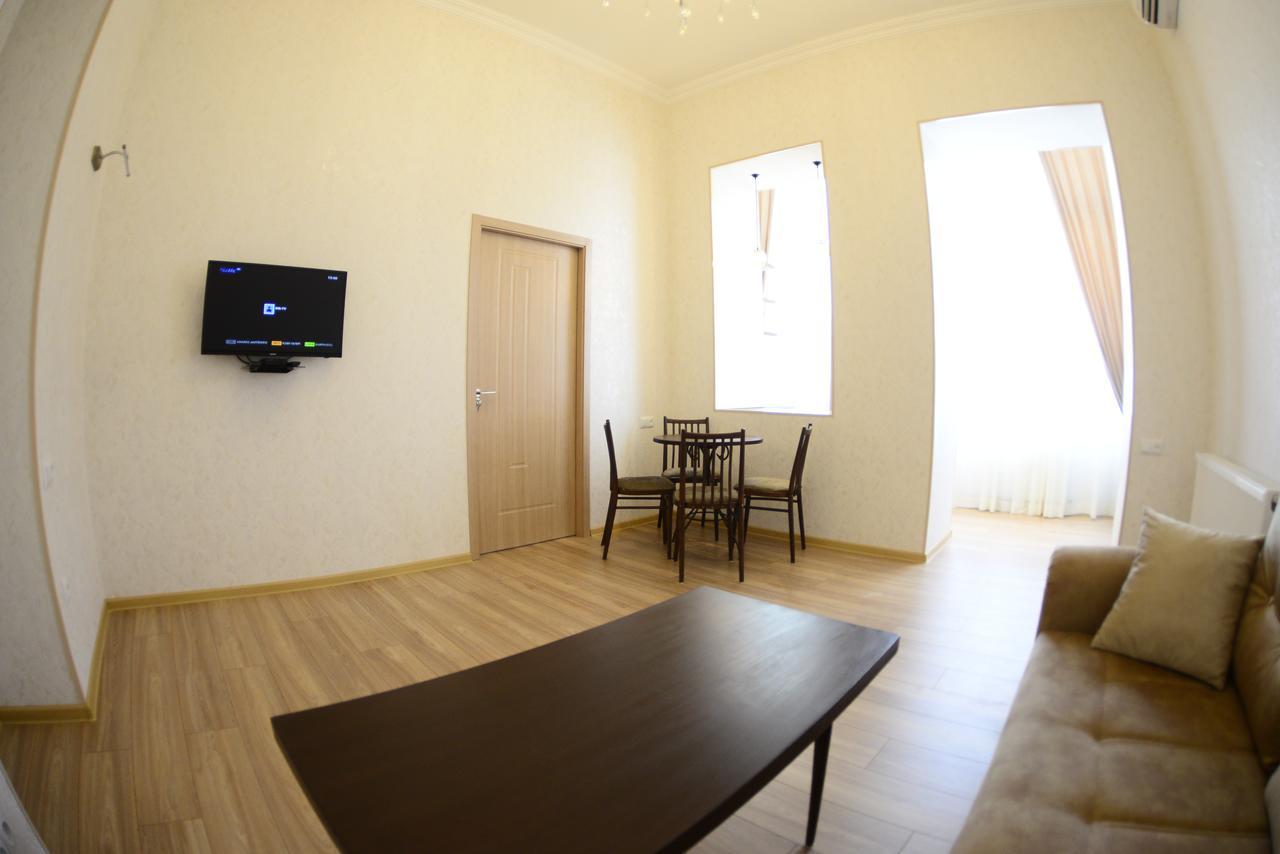 Ana'S Apartment In Old Tbilisi Eksteriør billede